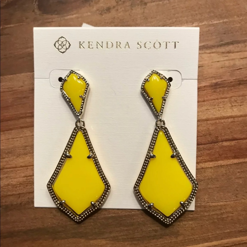 Kendra Scott Alexa yellow earrings